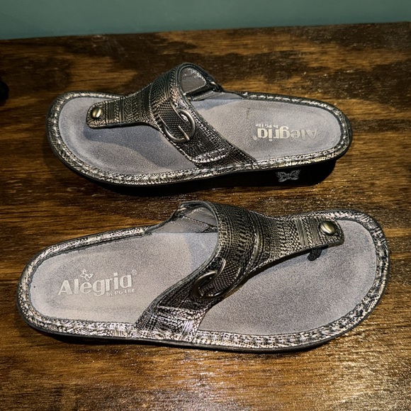 Alegria Carina Womens Silver Sandal CAR-713 EUR 38US 8/8.5 Comfort F…new‎ - Picture 7 of 10